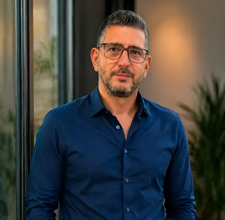 Ariel Kuznicki, asesor inmobiliario